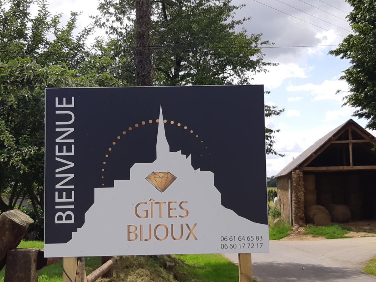 Gites Bijoux Argouges ภายนอก รูปภาพ